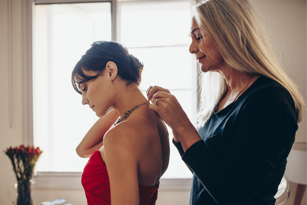 Sustainable Heirlooms and Sentimental Jewelry