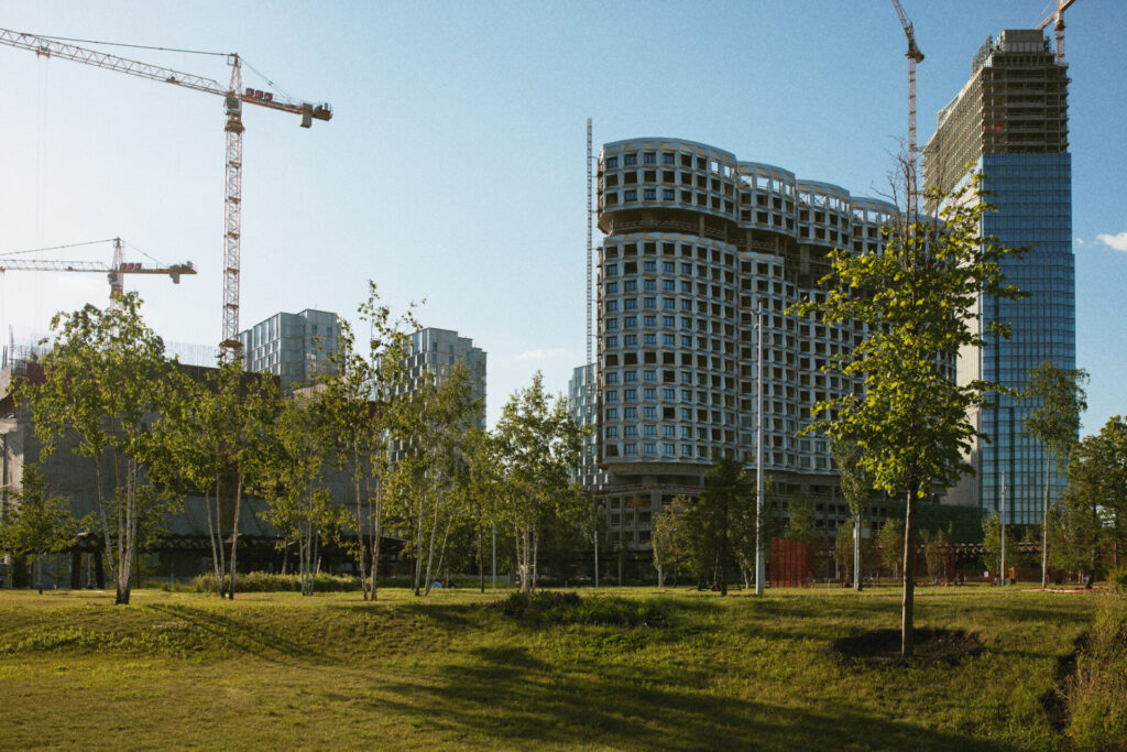 Image showcasing 12 Best LEED consulting services to work with in 2025 [Review]